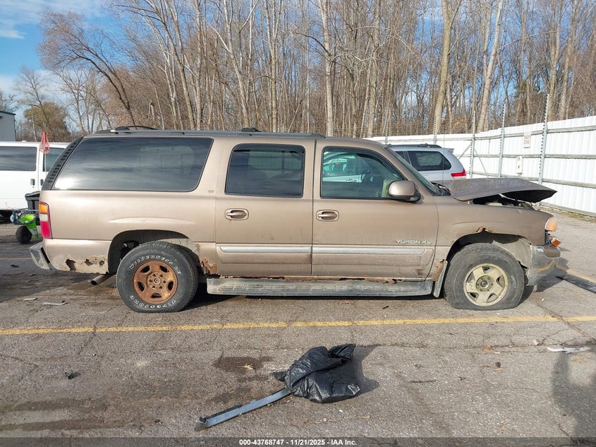 2003 GMC Yukon Xl 1500 Slt VIN: 1GKFK16Z83J305877 Lot: 43768747