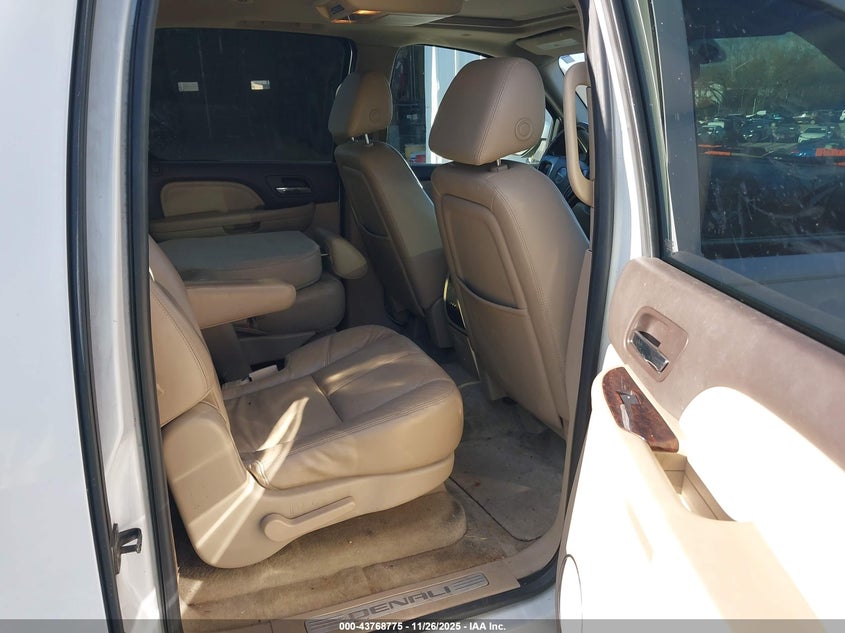 2008 GMC Yukon Xl 1500 Denali VIN: 1GKFK66848J150577 Lot: 43768775