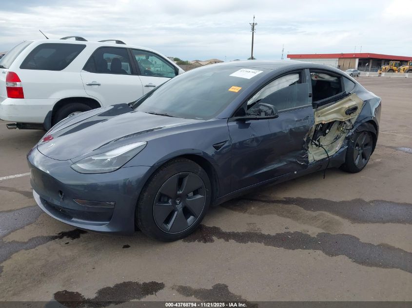 2022 Tesla Model 3 Long Range Dual Motor All-Wheel Drive VIN: 5YJ3E1EB7NF332363 Lot: 43768794