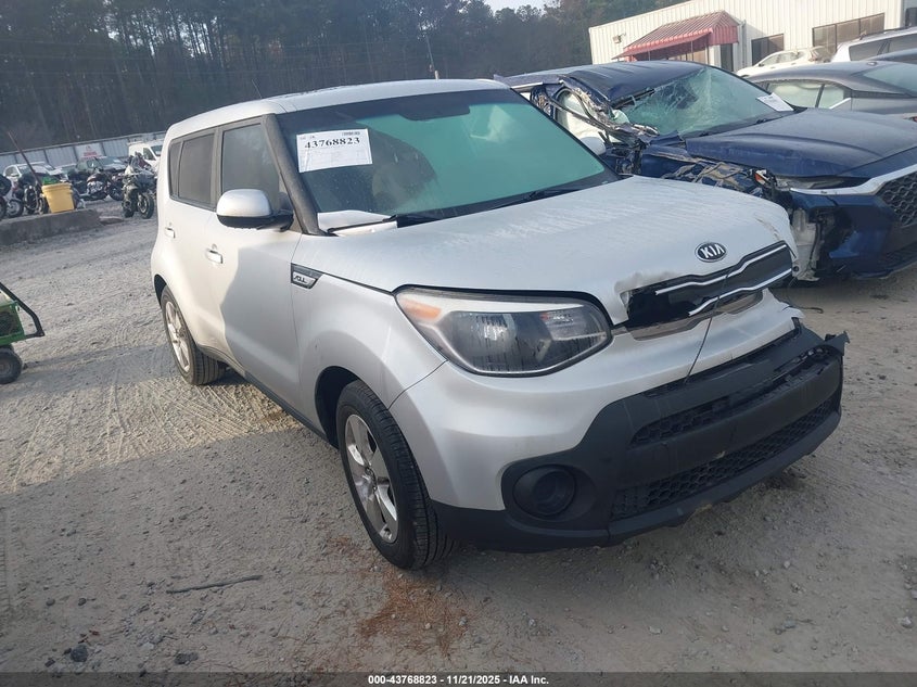 KIA SOUL