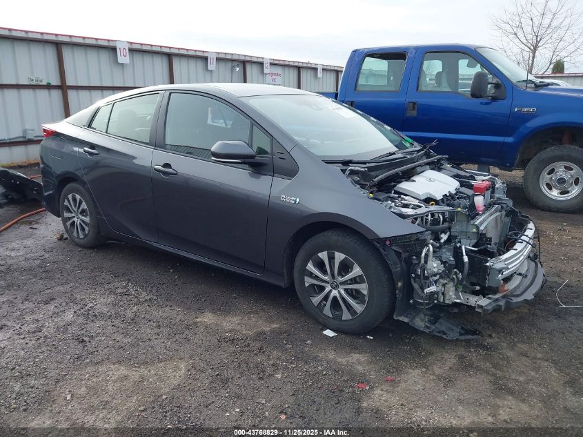 TOYOTA PRIUS PRIME XLE