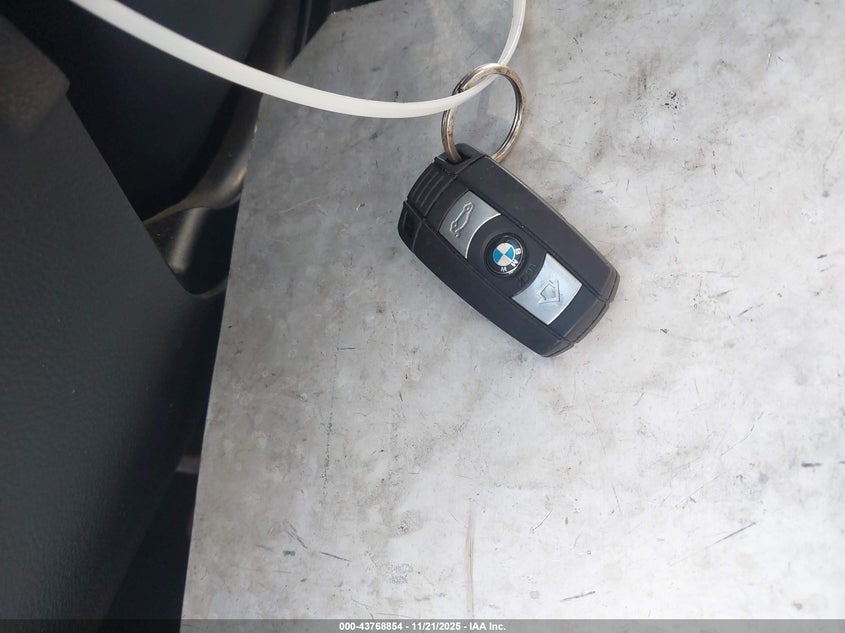 2009 BMW 328I xDrive VIN: WBAPK73599A453336 Lot: 43768854