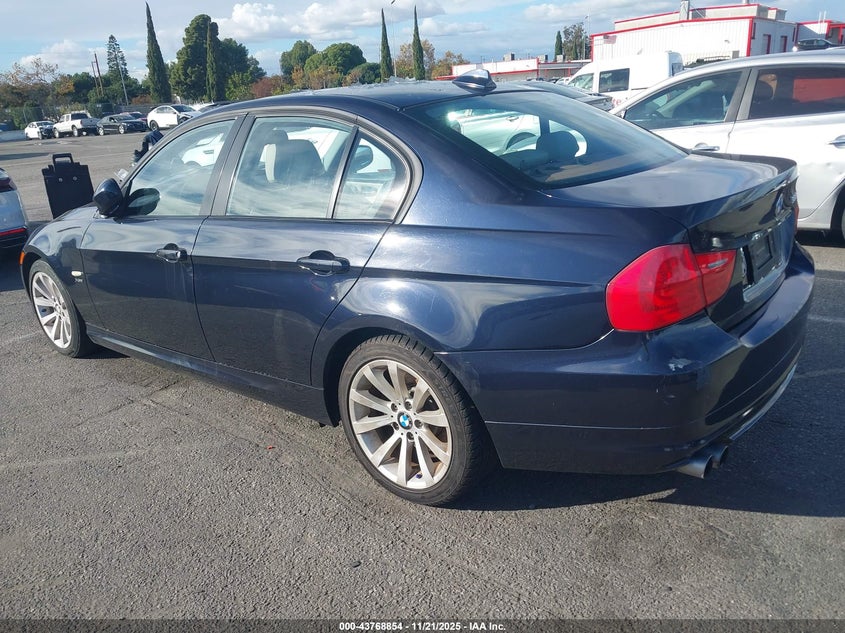 WBAPK73599A453336 2009 BMW 3ER photo no. 3