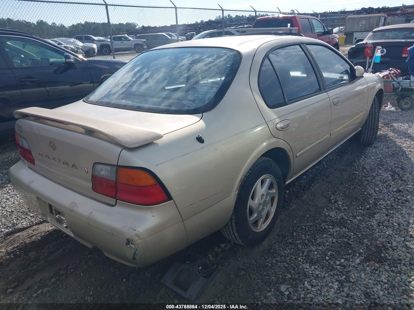 JN1CA21D6ST053717 1995 NISSAN MAXIMA photo no. 4