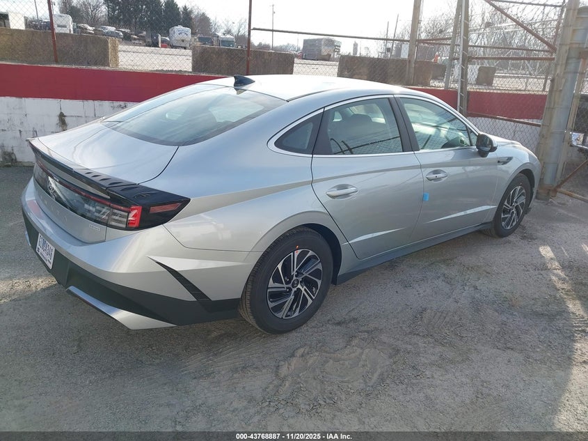 KMHL24JJ9TA142444 2026 HYUNDAI SONATA photo no. 4