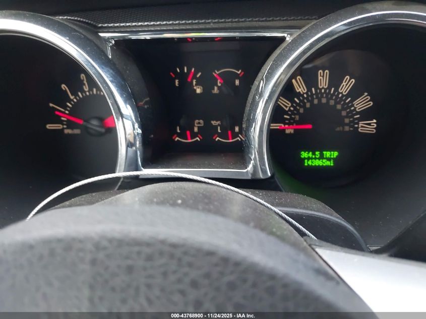 2007 Ford Mustang V6 Deluxe/V6 Premium VIN: 1ZVFT84N575369288 Lot: 43768900