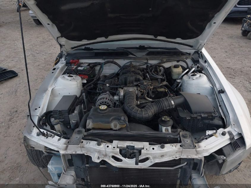 2007 Ford Mustang V6 Deluxe/V6 Premium VIN: 1ZVFT84N575369288 Lot: 43768900