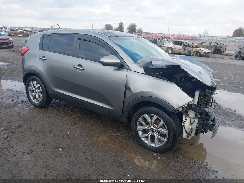 KIA SPORTAGE LX