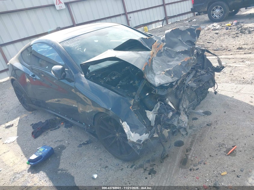 HYUNDAI GENESIS 3.8 GRAND TOURING