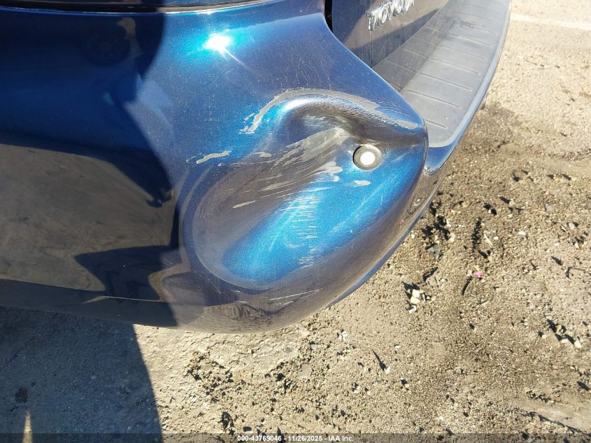 2004 Toyota Sienna Xle Limited VIN: 5TDZA22C74S159186 Lot: 43769046