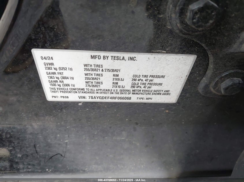 2024 Tesla Model Y Performance Dual Motor All-Wheel Drive VIN: 7SAYGDEF4RF066068 Lot: 43769053