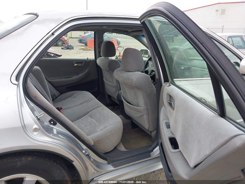 2001 Honda Accord 2.3 Ex VIN: JHMCG56601C021124 Lot: 43769065