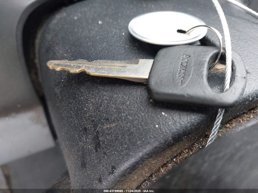 2003 Ford F-250 Lariat/Xl/Xlt VIN: 1FTNW20LX3EB75941 Lot: 43769068