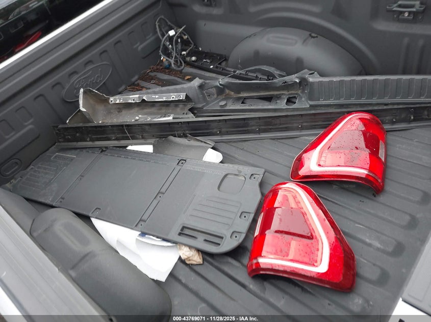 2023 Ford F-150 Xlt VIN: 1FTFW1E81PKF86266 Lot: 43769071