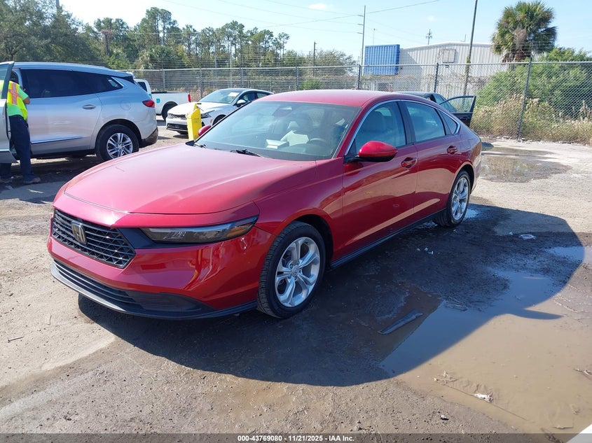1HGCY1F20PA044400 2023 HONDA ACCORD photo no. 2