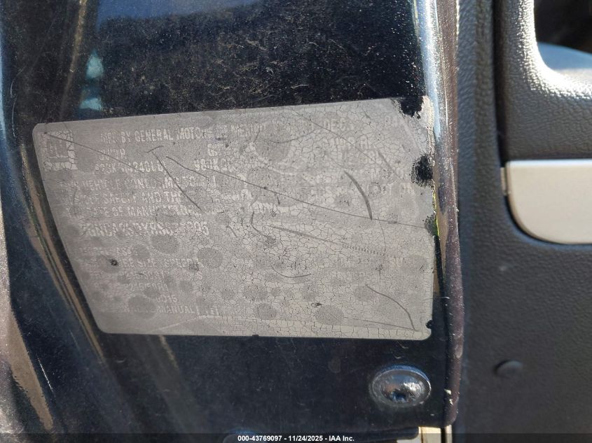 2008 Chevrolet Hhr Lt VIN: 3GNCA23DX8S677895 Lot: 43769097