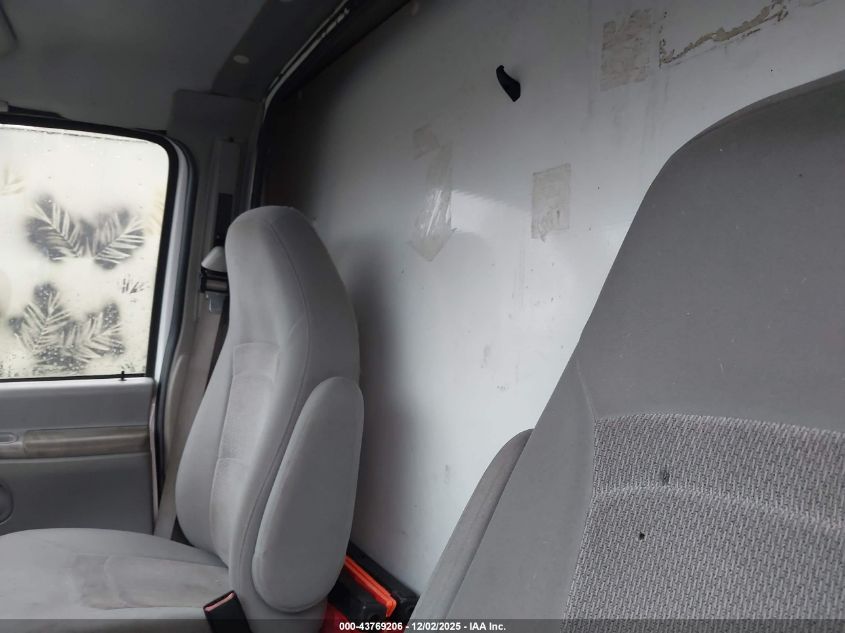 2006 Ford E-350 Cutaway VIN: 1FDSE35L06DA11981 Lot: 43769206