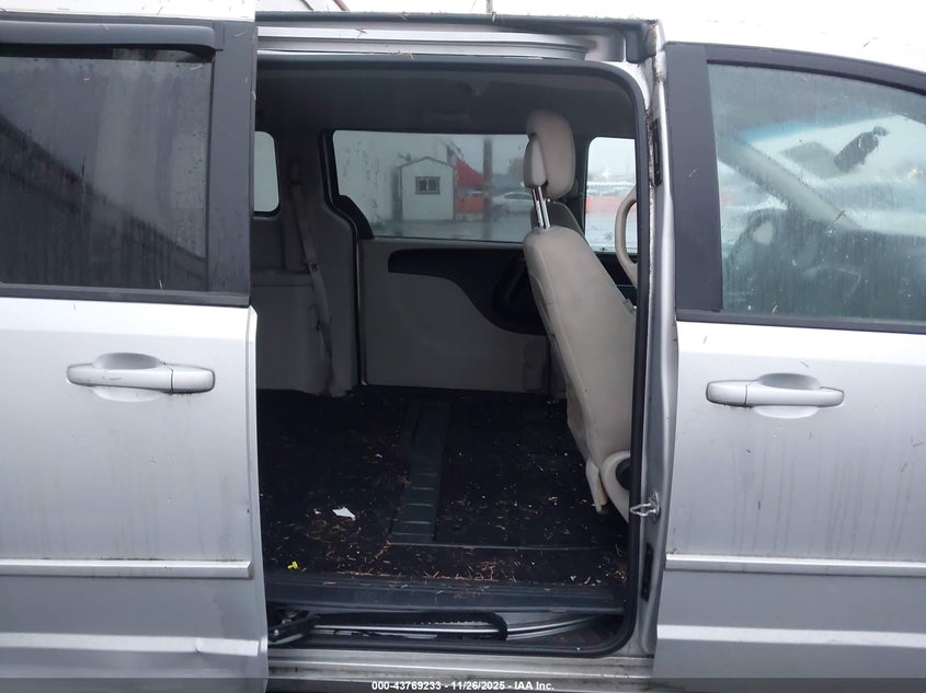 2011 Dodge Grand Caravan Express VIN: 2D4RN4DG4BR736944 Lot: 43769233