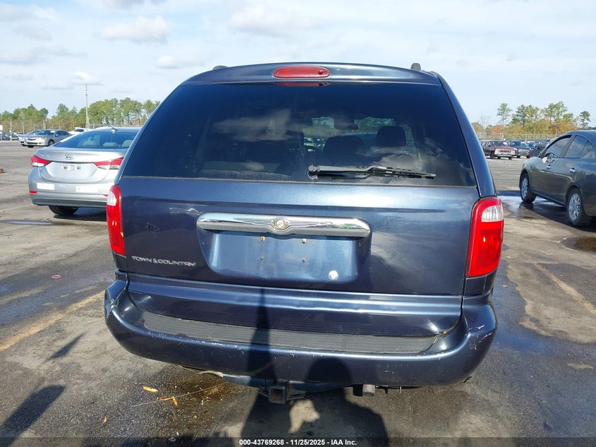 2007 Chrysler Town & Country VIN: 1A4GJ45R67B263483 Lot: 43769268