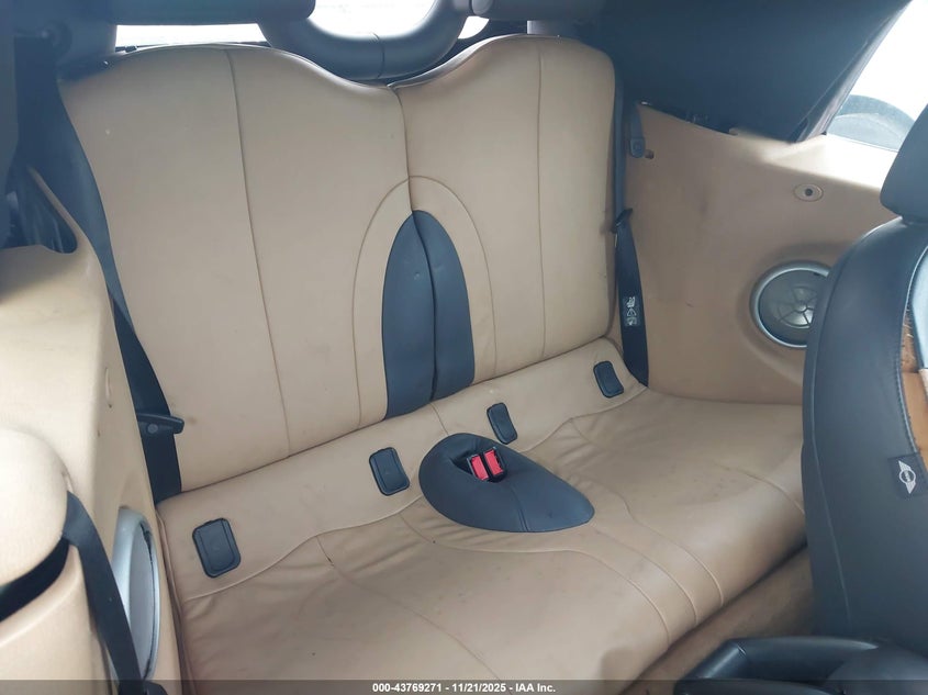 2007 Mini Cooper VIN: WMWRF33547TG16758 Lot: 43769271