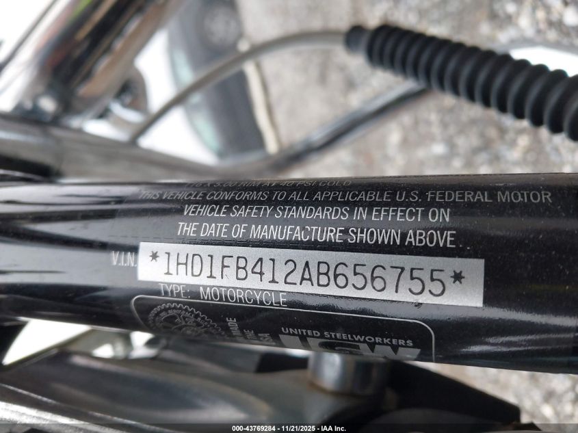2010 Harley-Davidson Flhr VIN: 1HD1FB412AB656755 Lot: 43769284