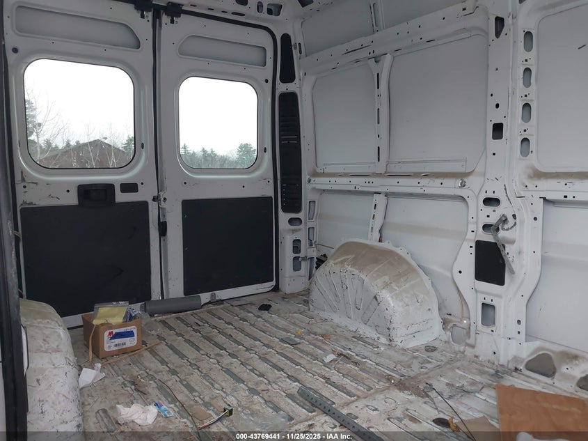 2019 Ram Promaster 1500 High Roof 136 Wb VIN: 3C6TRVBG4KE519919 Lot: 43769441