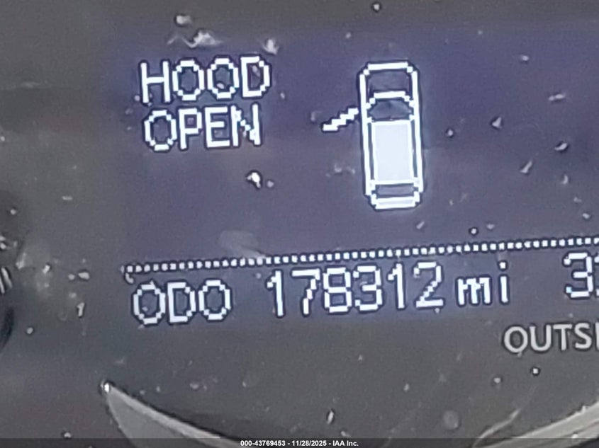 2012 Lexus Ct 200H Premium VIN: JTHKD5BH2C2061435 Lot: 43769453