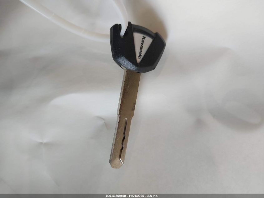 2025 Kawasaki Zx636 K VIN: JKBZXJJ1XSA030755 Lot: 43769460