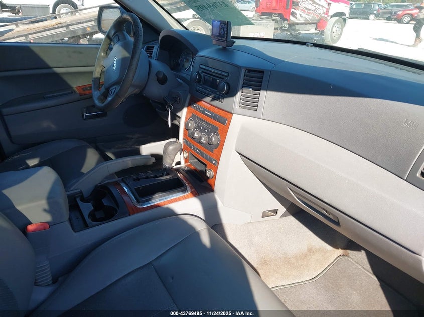 2005 Jeep Grand Cherokee Limited