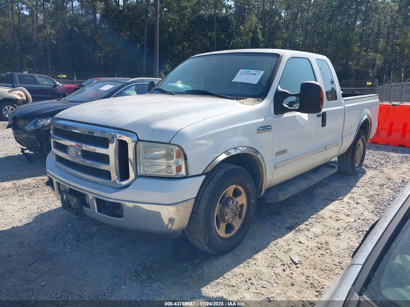 1FTSX20P06EB78564 2006 FORD F250 photo no. 2