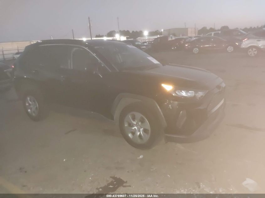 TOYOTA RAV4 LE