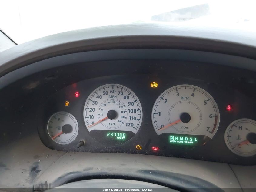 2006 Chrysler Town & Country Touring VIN: 2A8GP54L56R744101 Lot: 43769698