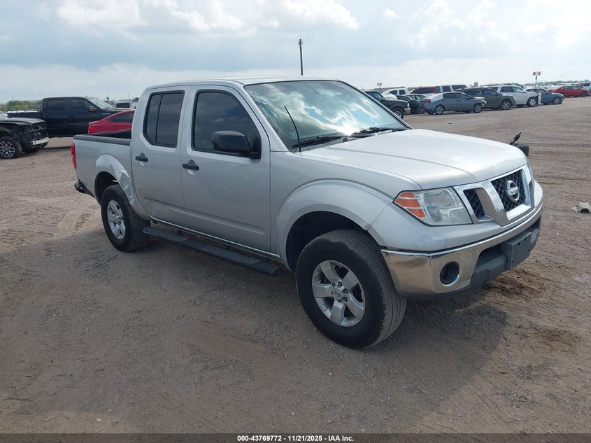 NISSAN FRONTIER SE