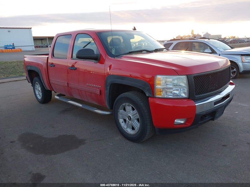 CHEVROLET SILVERADO 1500 LT