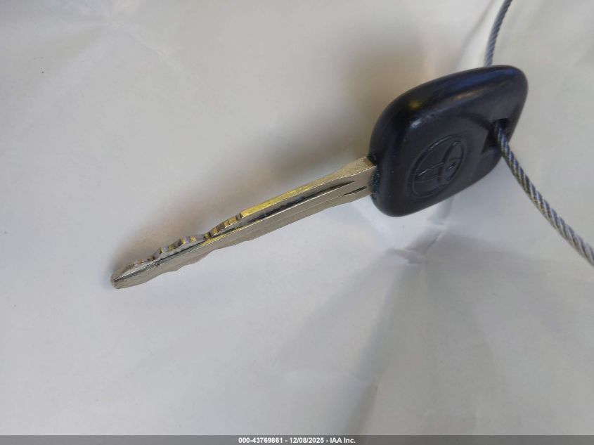 2008 Toyota Yaris VIN: JTDJT923985201949 Lot: 43769861