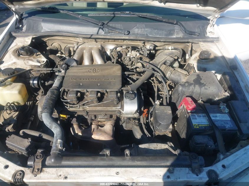 1998 Toyota Camry Ce/Le/Xle VIN: JT2BF22K1W0092349 Lot: 43769863