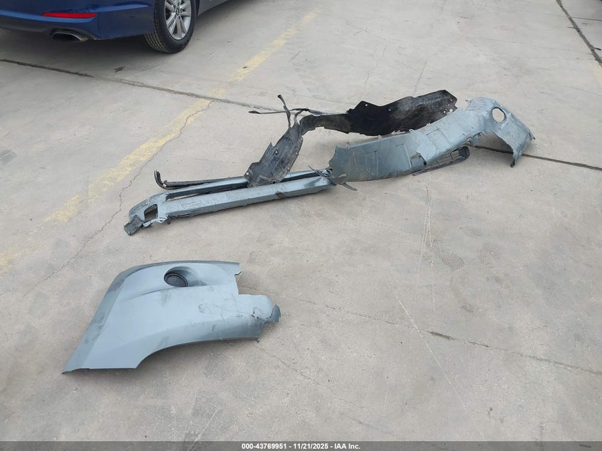 2007 Toyota Rav4 VIN: JTMZD33V275043417 Lot: 43769951