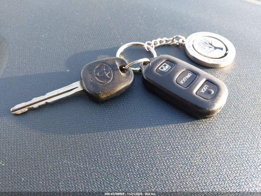 2000 Toyota 4Runner Limited V6 VIN: JT3HN87R1Y0300279 Lot: 43769989