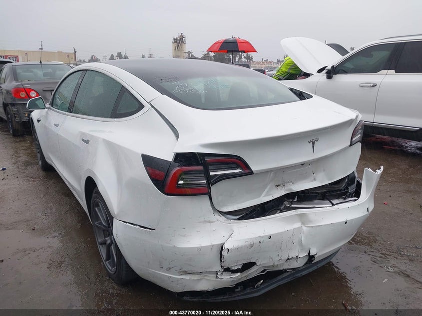 5YJ3E1EA5LF659834 2020 TESLA MODEL 3 photo no. 3
