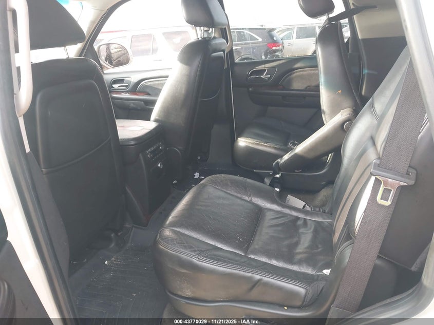 2007 Cadillac Escalade Standard VIN: 1GYFK63847R250219 Lot: 43770029