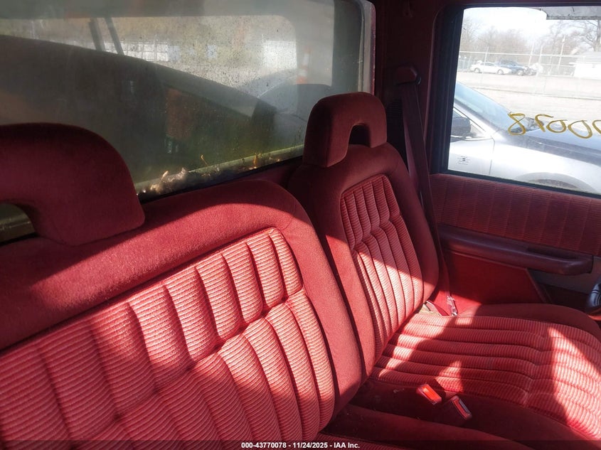 1993 GMC Sierra C1500 VIN: 1GTEC14Z0PE506341 Lot: 43770078