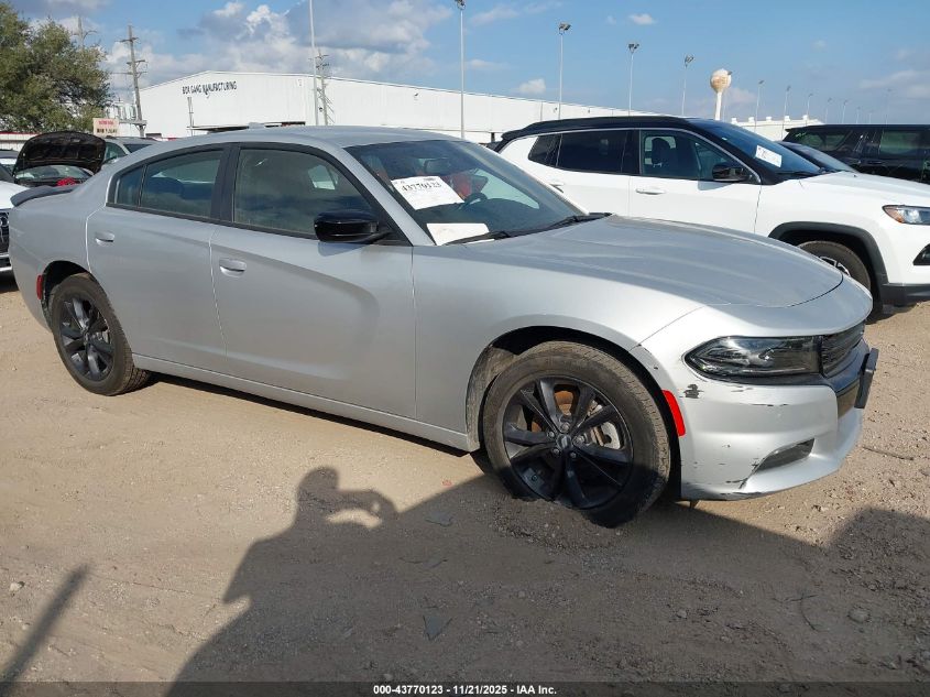 DODGE CHARGER SXT AWD