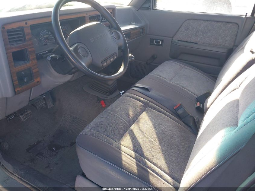 1996 Dodge Dakota VIN: 1B7FL26X9TS552476 Lot: 43770130