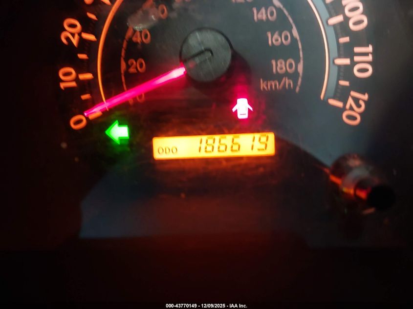 2008 Toyota Tundra Base 5.7L V8 VIN: 5TFRV54138X054890 Lot: 43770149