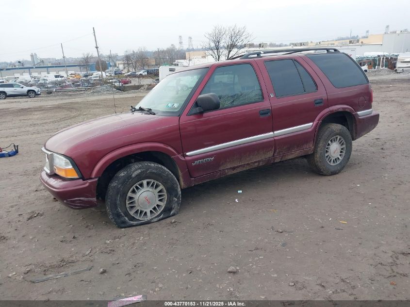 1GKDT13W812207986 2001 GMC JIMMY photo no. 2