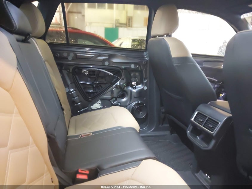 2025 Volkswagen Atlas Cross Sport 2.0T Se VIN: 1V2LE2CA1SC221959 Lot: 43770154