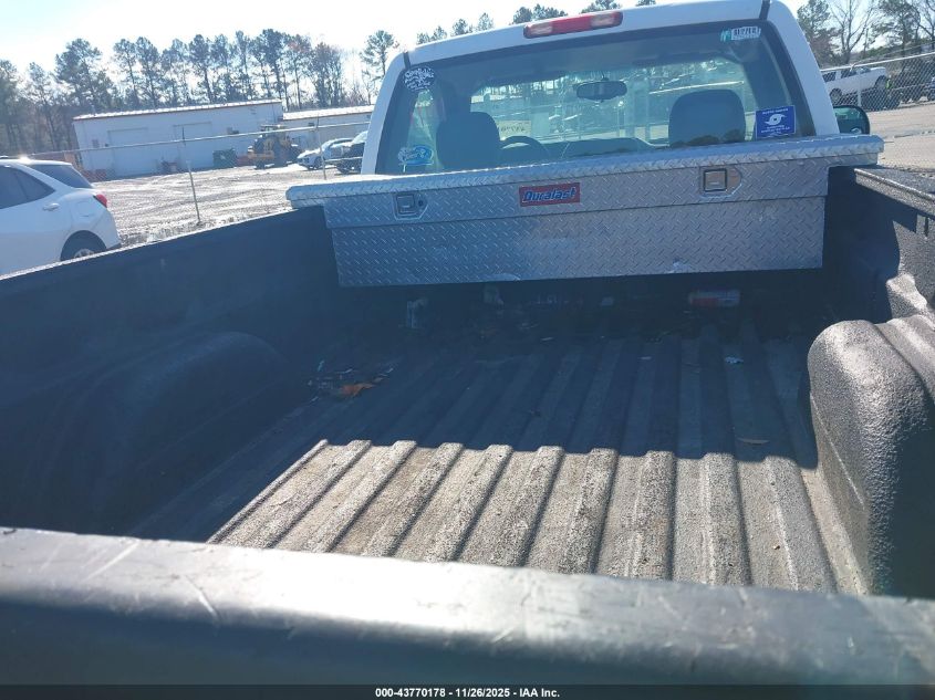 2007 GMC Sierra 1500 Classic Work Truck VIN: 3GTEC14X37G200502 Lot: 43770178