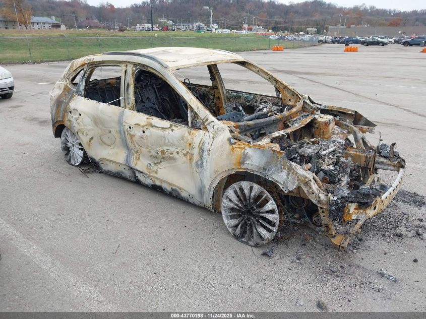 FORD ESCAPE ST-LINE ELITE