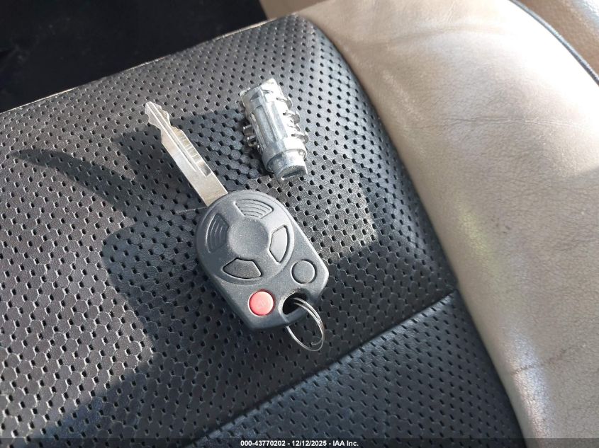 2008 Lincoln Navigator VIN: 5LMFU27598LJ03724 Lot: 43770202