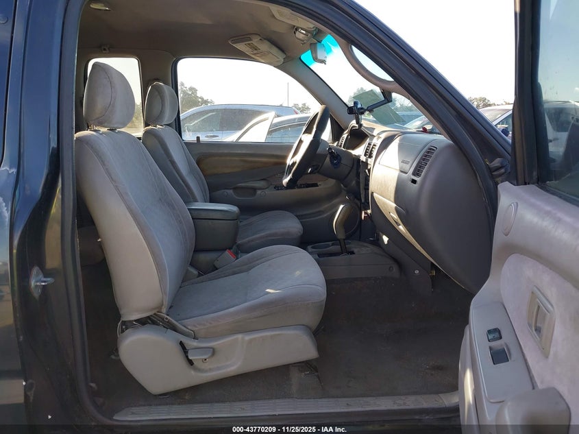 5TESN92N81Z818861 2001 TOYOTA TACOMA photo no. 5